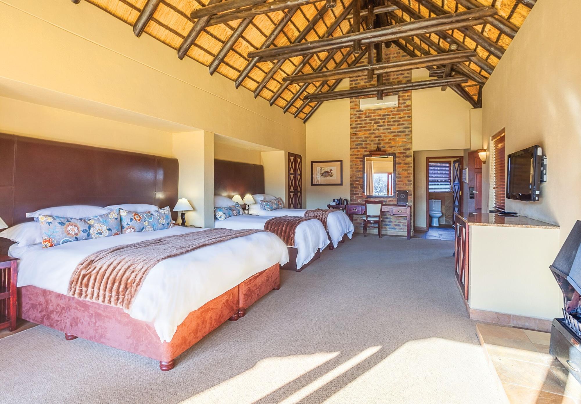 Kloofzicht Lodge & Spa Крюгерсдорп Экстерьер фото Family Suite