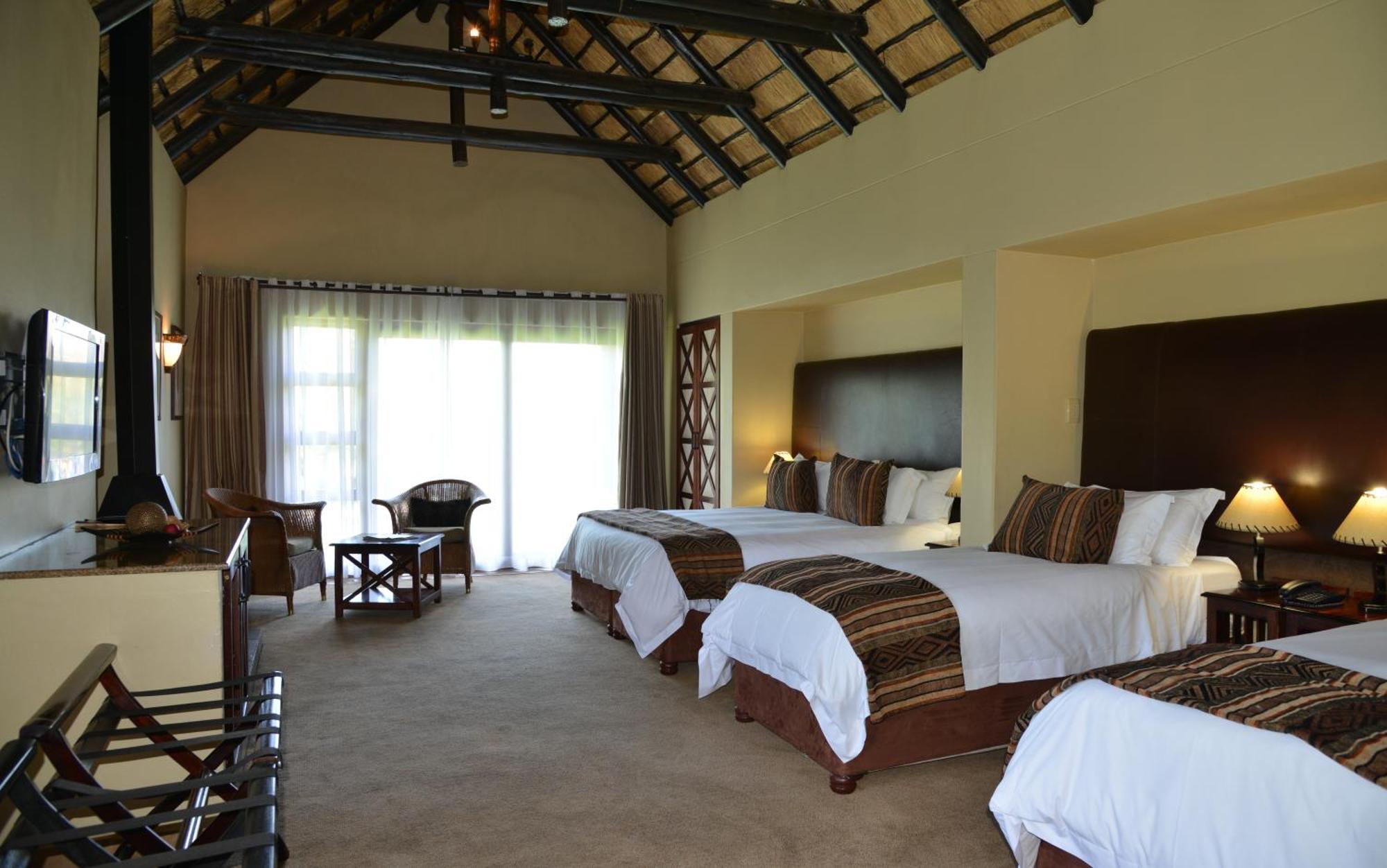 Kloofzicht Lodge & Spa Крюгерсдорп Номер фото Family Suite